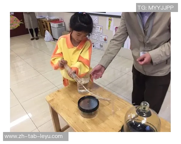 最新足球明星评级标准表详解与分析助你了解球员实力